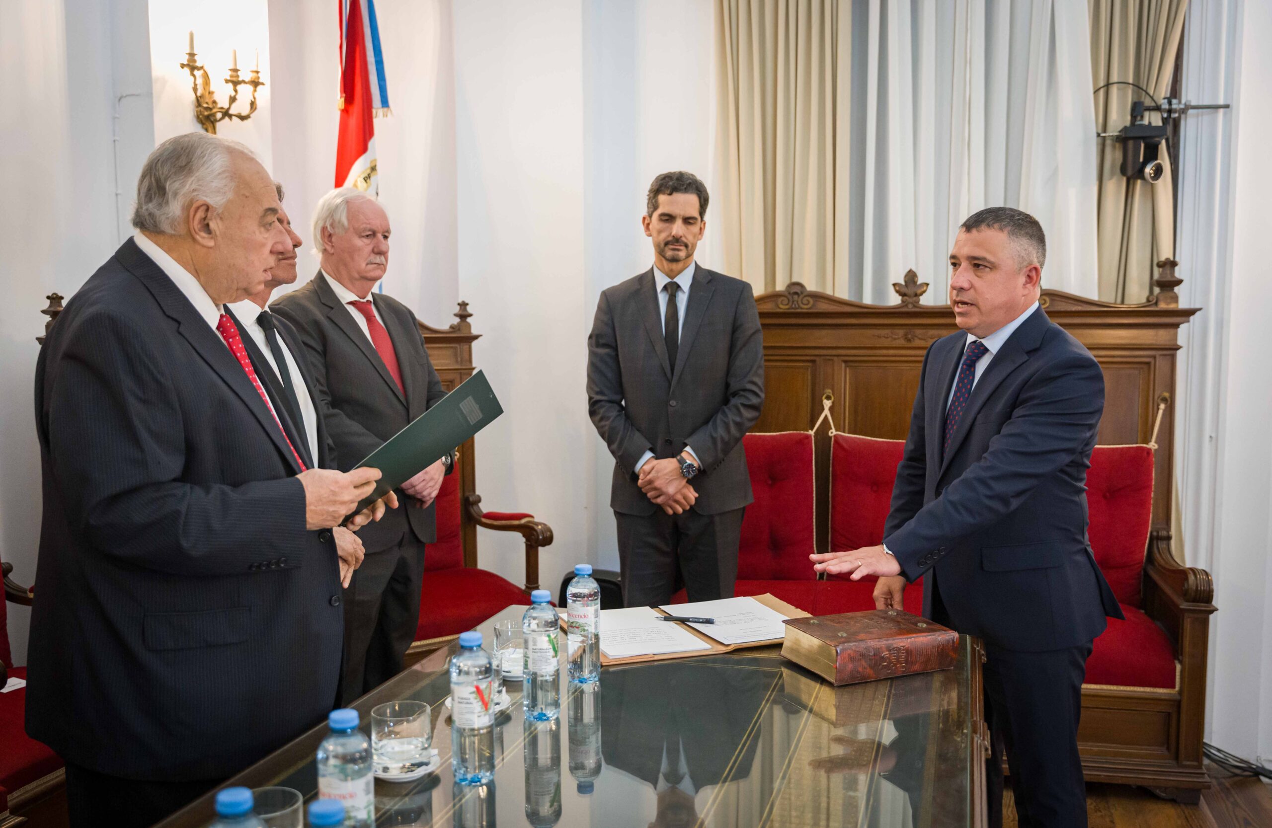 Acto de Juramento del Dr. Diego L. Maciel como ministro de la CSJSF Acto de Juramento del Dr. Diego L. Maciel como ministro de la CSJSF